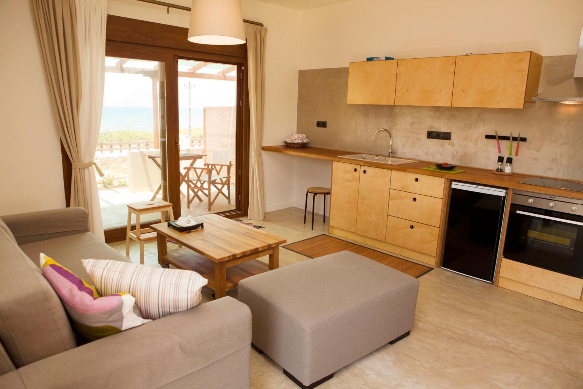 Horizonte Seafront Suites Kíssamos Eksteriør billede